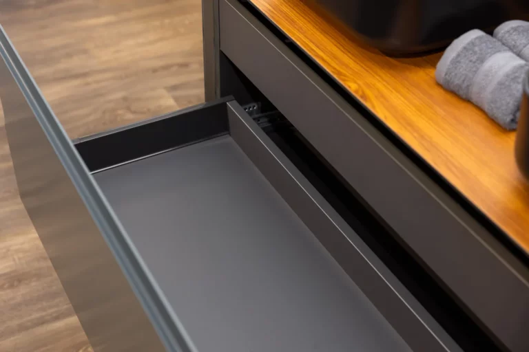 Inova Compact 120 cm - geopende lade