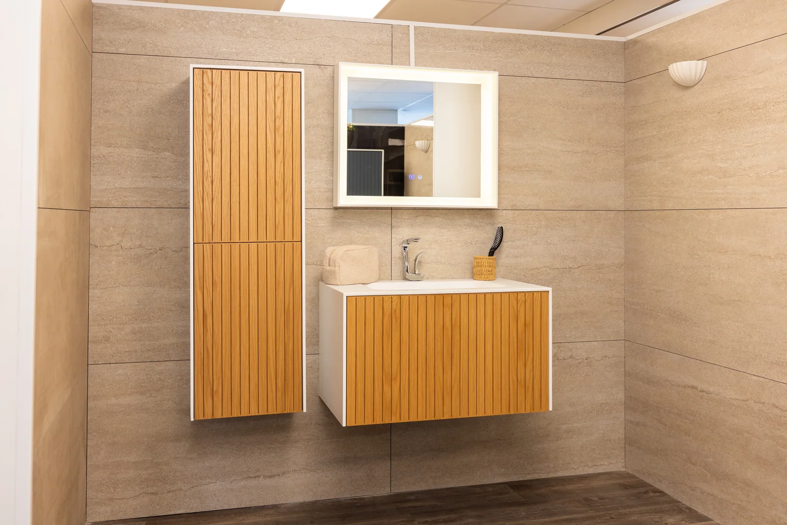 Inova Semira 80 cm - showroomopstelling